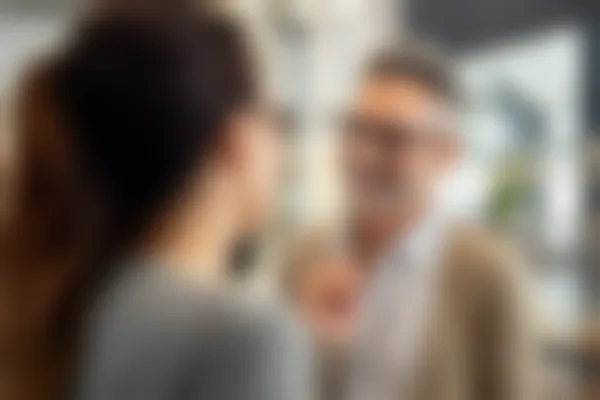 格氏眼病突眼的症状有哪些？了解突眼的表现及其影响。